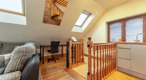 Silverwood Beautiful Loft in Telford - Pass the Keys - Image 3