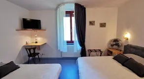 La Table Des Bons Peres - Image 2