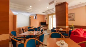 Hotel Paola Garden - Image 5