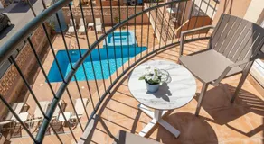 Martinez Apartments - Image 5