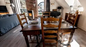 Les 3 chapeaux Les canotiers 4 pers avec sa belle terrasse et Le melon 2 personnes sans terrasse - Image 3