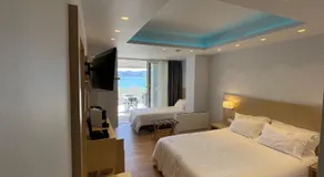 Thalassa view - Image 2