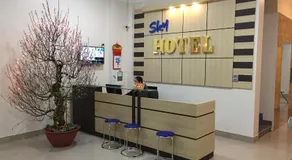 Sky hotel 390 QUang Trung Thành phố Uông Bí tỉnh Quảng Ninh - Image 4