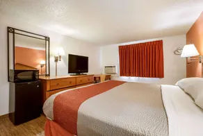 Motel 6 Albert Lea, MN - Image 2