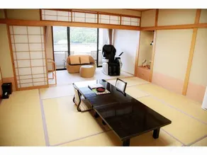 Enjoy the onsen in theOhtawara Onsen Hotel Ryujyoen - Image 4