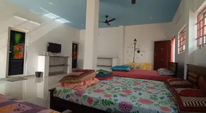 Hotel Five Laurels - Image 2
