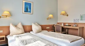 Hotel zum Hirsch - Image 2