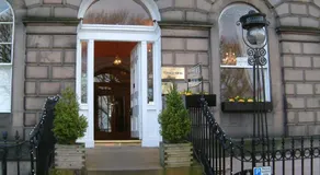 Terrace hotel - Image 2