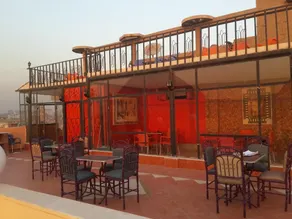 Pyramids Plateau Inn - Image 5