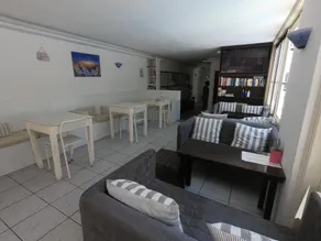 Anny Studios & Rooms Perissa Beach - Image 4