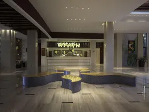 Aloha Oceanfront Suite Resort - Image 5