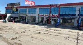 Lina Motel - Image 3