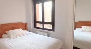 Alcobendas Cómodo y luminoso Un dormitorio - Image 2