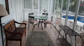 Palm tree villa - Image 3