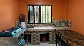 Malaran Guest House - Image 3
