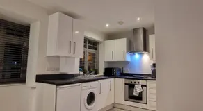 St Marks Court Apartments - Image 2