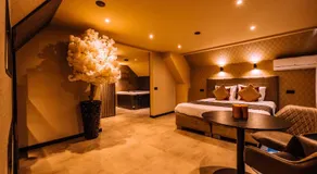 Hotel Buren - Image 2
