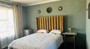 Mahlako Guest Lodge - Image 2