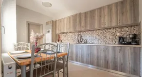 Elvira's houses - Image 3