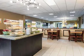 Ramada by Wyndham New Kensington - Image 5