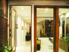 5ive Beach House Hotel - Image 4