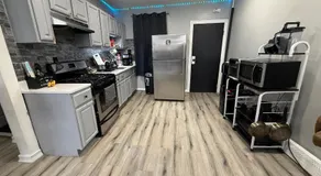 EWRBNB Apartment 1, 5 beds 1 bath open concept entire apartment near EWR and NYC - Image 3