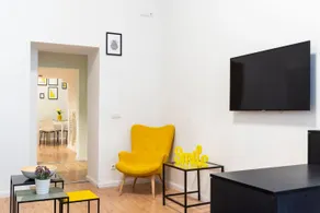 SPACIOUS 2 BR +A/C+SelfCheckIn+Free Street Parking - Image 5