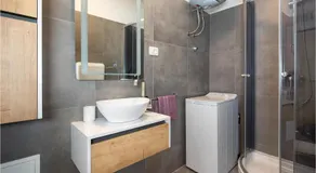 Gorgeous Home In Rijeka With Kitchen - Image 2