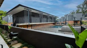 Luxury 2-Bed Ground Floor - Image 3