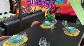 Capsule Forever Young - Jacuzzi - Sauna - Billard - arcade de jeux - Netflix & home cinéma - Ping Pong - Image 3
