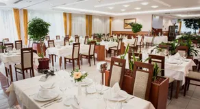 Garden Hotel Wellness és Konferencia - Image 3