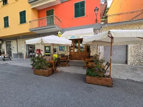 Pippo a Vernazza Rooms - Image 3