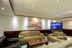 Manousos City Hotel - Image 4