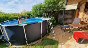 Encantador apartamento apto para niños con terraza, piscina y jardín - Image 4