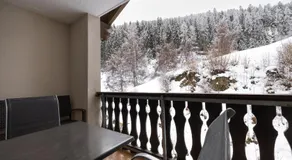 2302 Charmante 2,5-Zimmer-Wohnung mit Suedbalkon und stilvoller Einrichtung - Image 4
