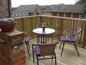 The Larches Ledbury Bed and Breakfast - Image 5