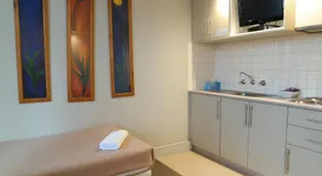 Parkville Place Serviced Apartments - Image 3