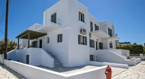 Cozy House in Tinos - Image 4