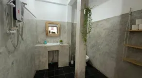 La Casa - Thakhek - Image 2