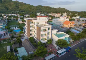 Gold Stars Hotel - Image 4