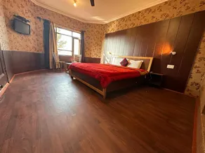 Assad Resorts - Image 5