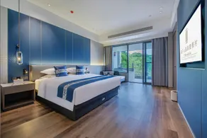 Yanzishan Hot Spring Hotel - Image 2