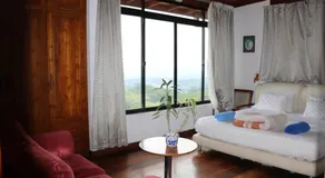 Haven Upon Hills - Image 2