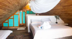 Hotel Calamari Baru - Image 2