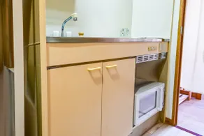 New! 7 Top floor Japandi loft in Prime Location - Image 5