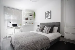 Spacious Two Bedroom Apartment in the Heart of Notting Hill - Image 3