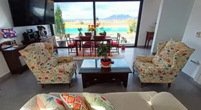 Chalet con piscina y jardín, no fumadores ni fiestas - Image 2