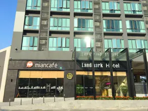 Landmark Hotel - Image 3