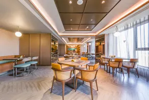 Orange Hotel Jinan West Station International Convention and Exhibition Center - Image 2