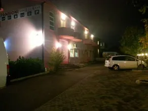 Motel Aura - Image 3